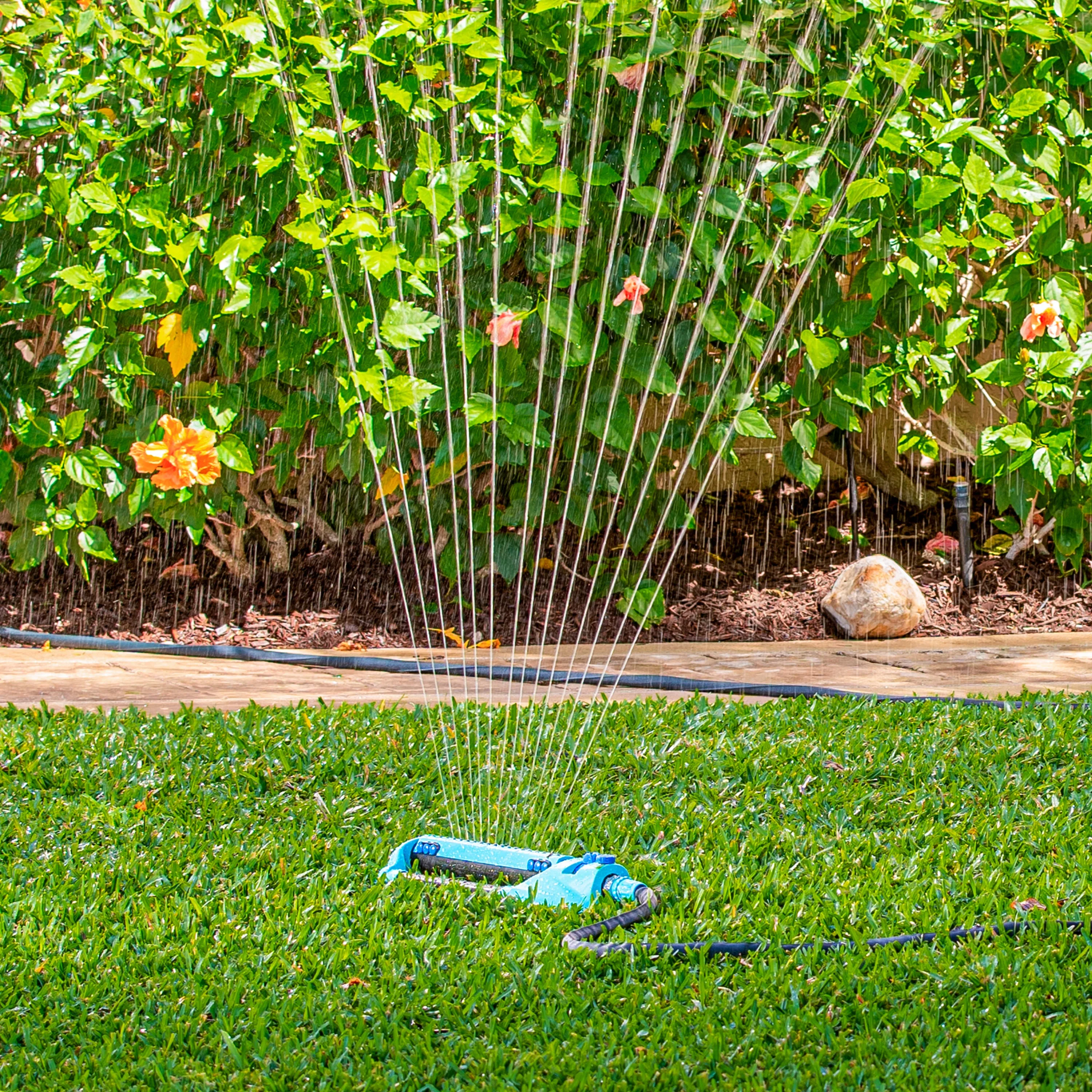 Aqua Joe AJ-OMS20-BRS Indestructible Metal Base Oscillating Sprinkler | Customizable Coverage | 4973 sq ft Max Coverage