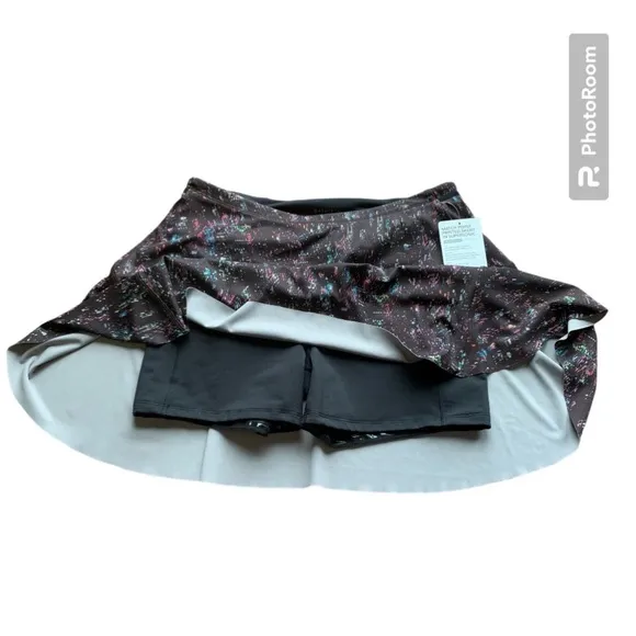 Athleta Match Point Women’s Printed Skort in Supersonic Tenniscore Size Medium
