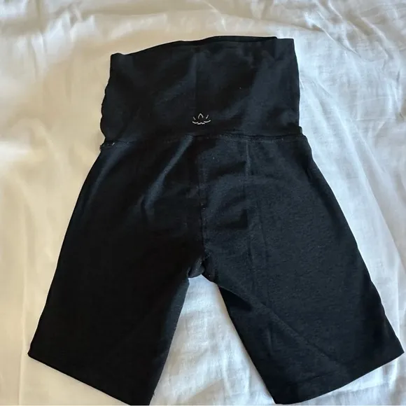 Black Beyond the Bump Biker Shorts
