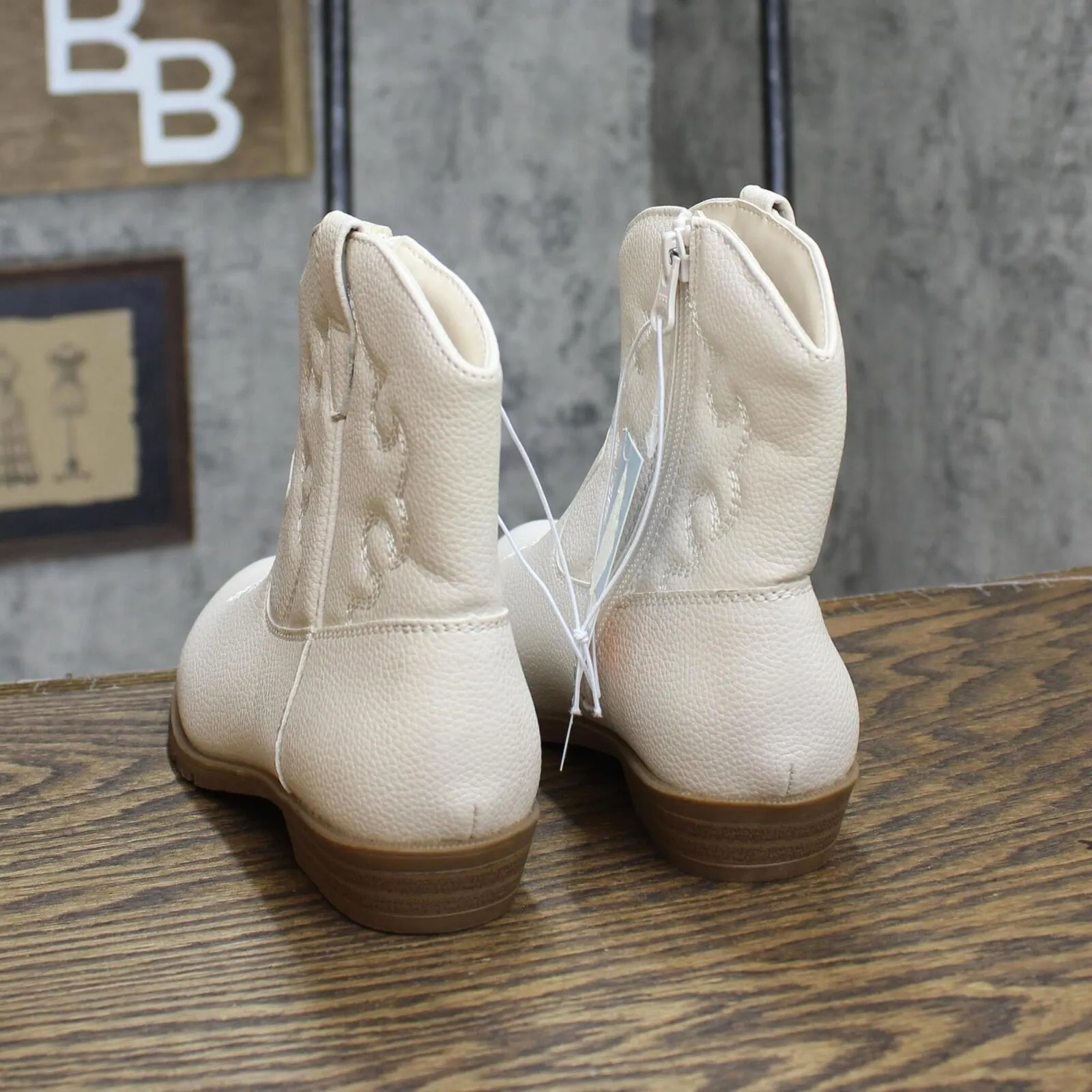 Cat & Jack Girls Youth Ashleigh Zipper Western Boots 87831699 Ivory Off White 2