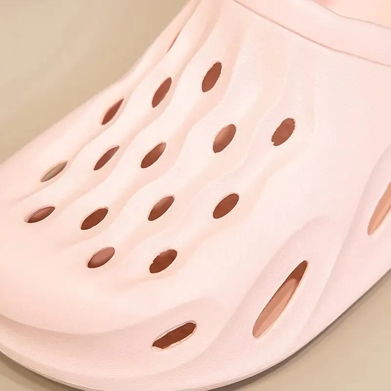 Clogs Women Sandals Summer Casual EVA Lightweight Outdoor Women's Shoes Anti Slip Thick Sole Beach Slides Couple Garden Shoes