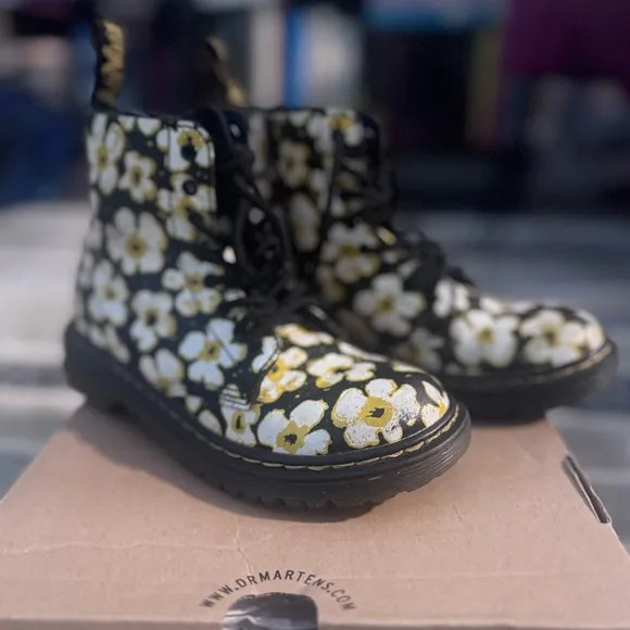 Dr. Martens Kids Black Boots with Yellow Flowers