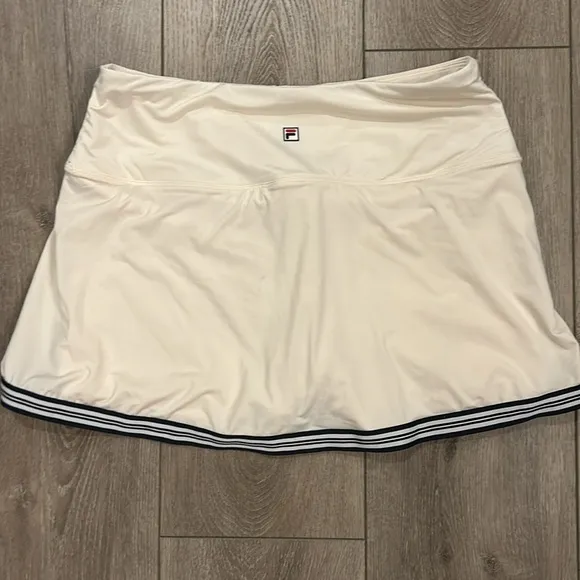 Fila Women's Heritage Skirt - Ecru/Navy - Skort w/spandex shorts Tennis/Golf - S