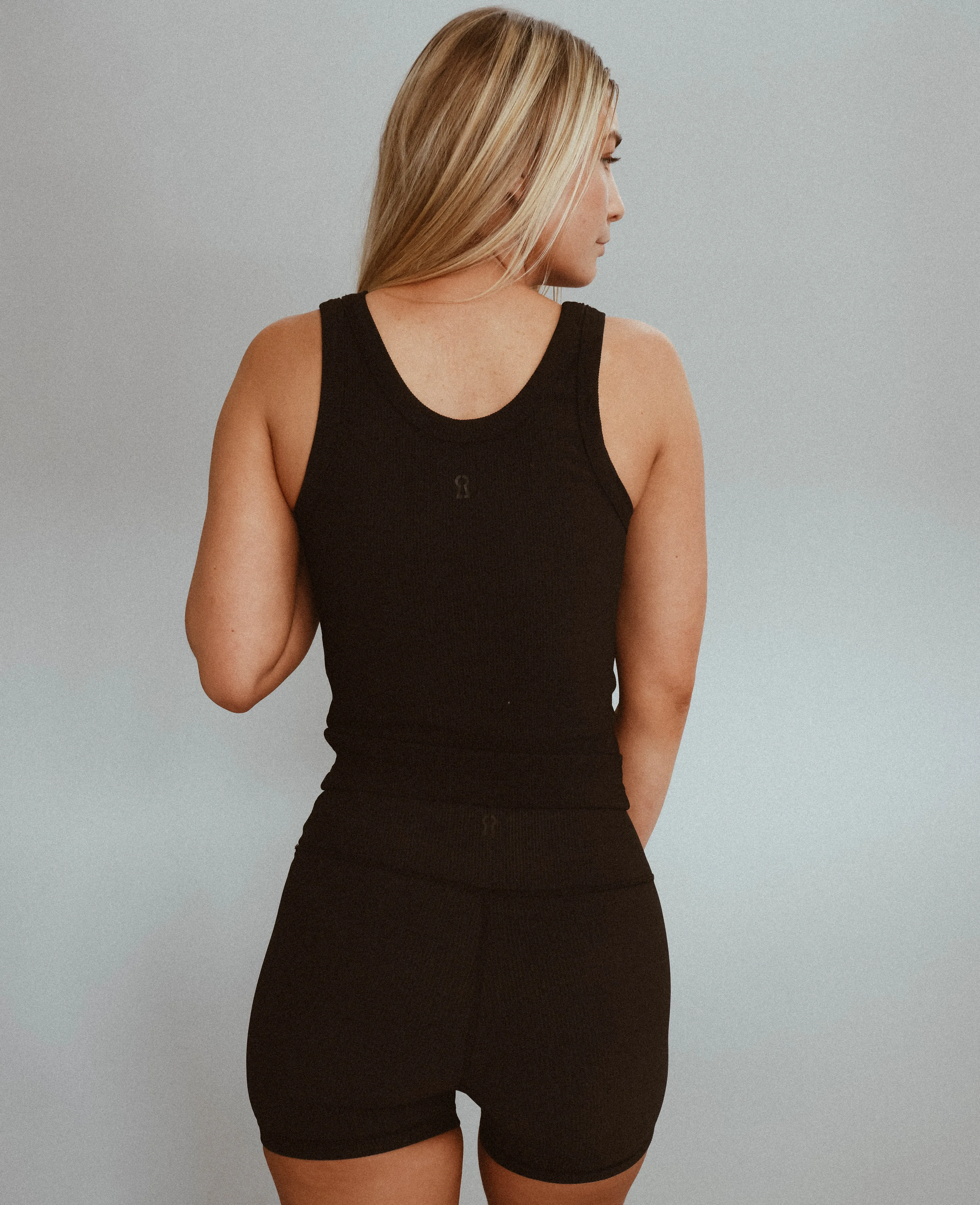 High Rise Ribbed Biker Short - Black