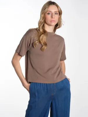 June T-Shirt - Mole