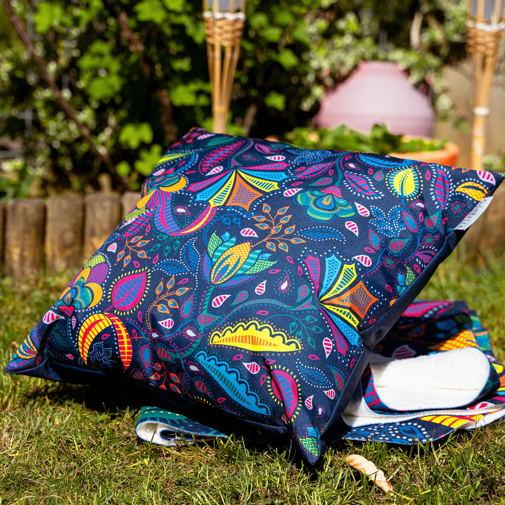Magic Garden - Outdoor Cushion
