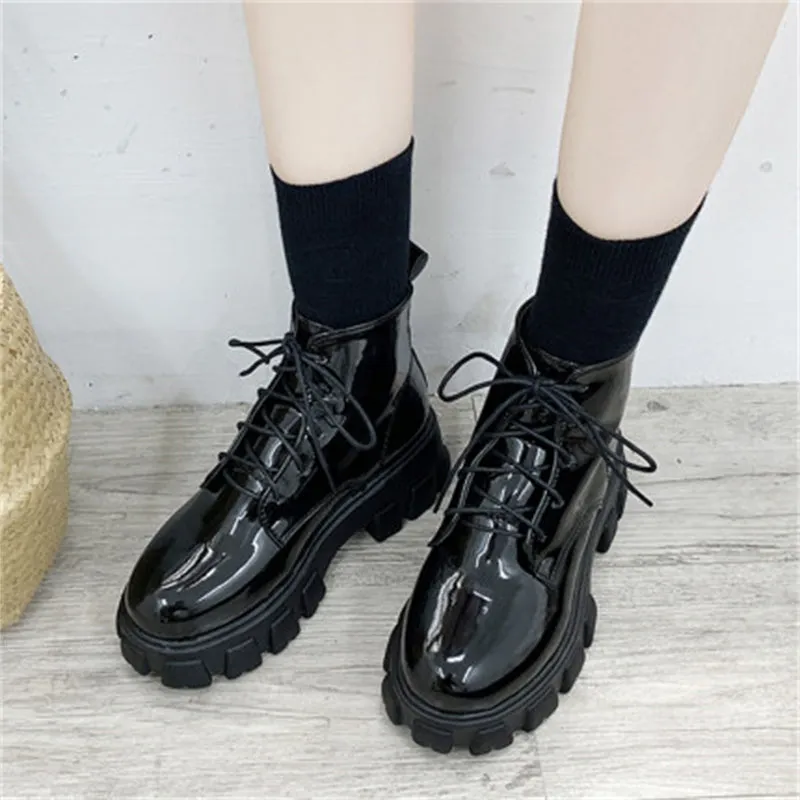 Net Red Platform Short Boots UB6212