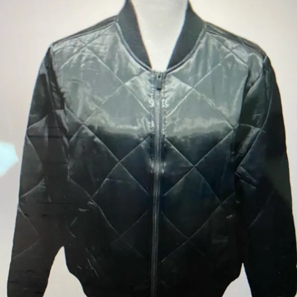 New! Liverpool Los Angeles Black Quilted Bomber Jacket Size Medium. Never worn!