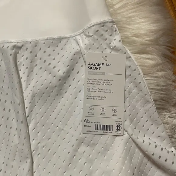 NWT ATHLETA A Game Skort 14&quot; Tennis Sports | White
