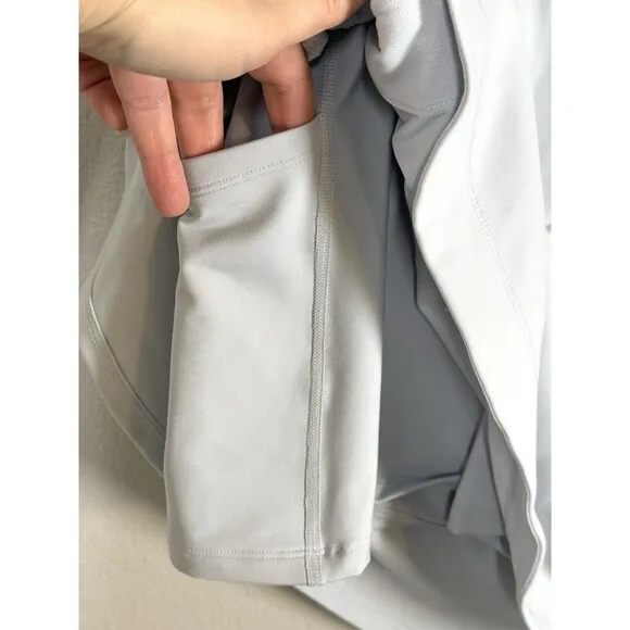 NWT ATHLETA Fairway Golf Skort 18&quot; Women's Sz 1X Light Gray Tennis Skirt Pockets