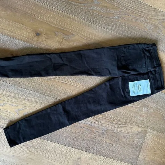 NWT Frame Le High Skinny Front Split in Film Noir
