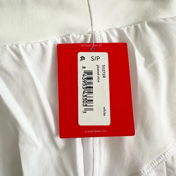 NWT Spanx Get Moving Pleated Skirt in White Size Small