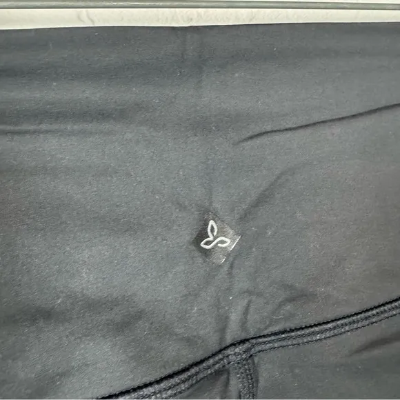 Prana Shorts Biker Yoga Layna Solid Black Pull On Workout Athletic Stretchy