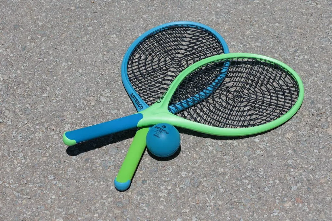SET FUNYTEN BLEU VERT 2 RAQUETTES ET 1 BALLE