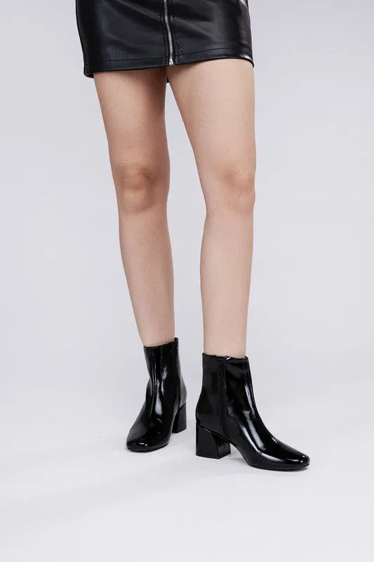 Shiny Side Zip Faux Leather Boots