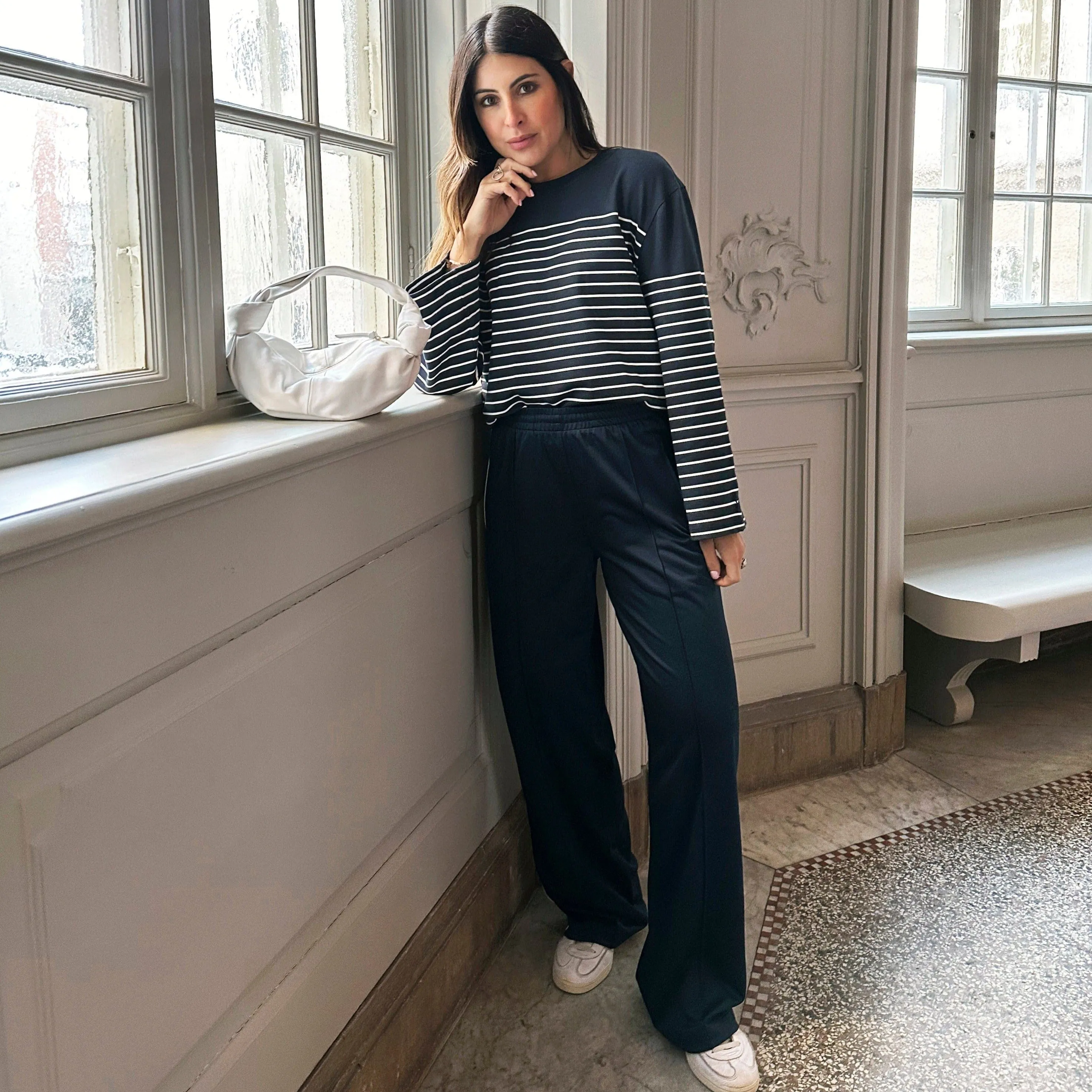 SPORTY STRIPE WIDE LEG JOGGERS - NAVY