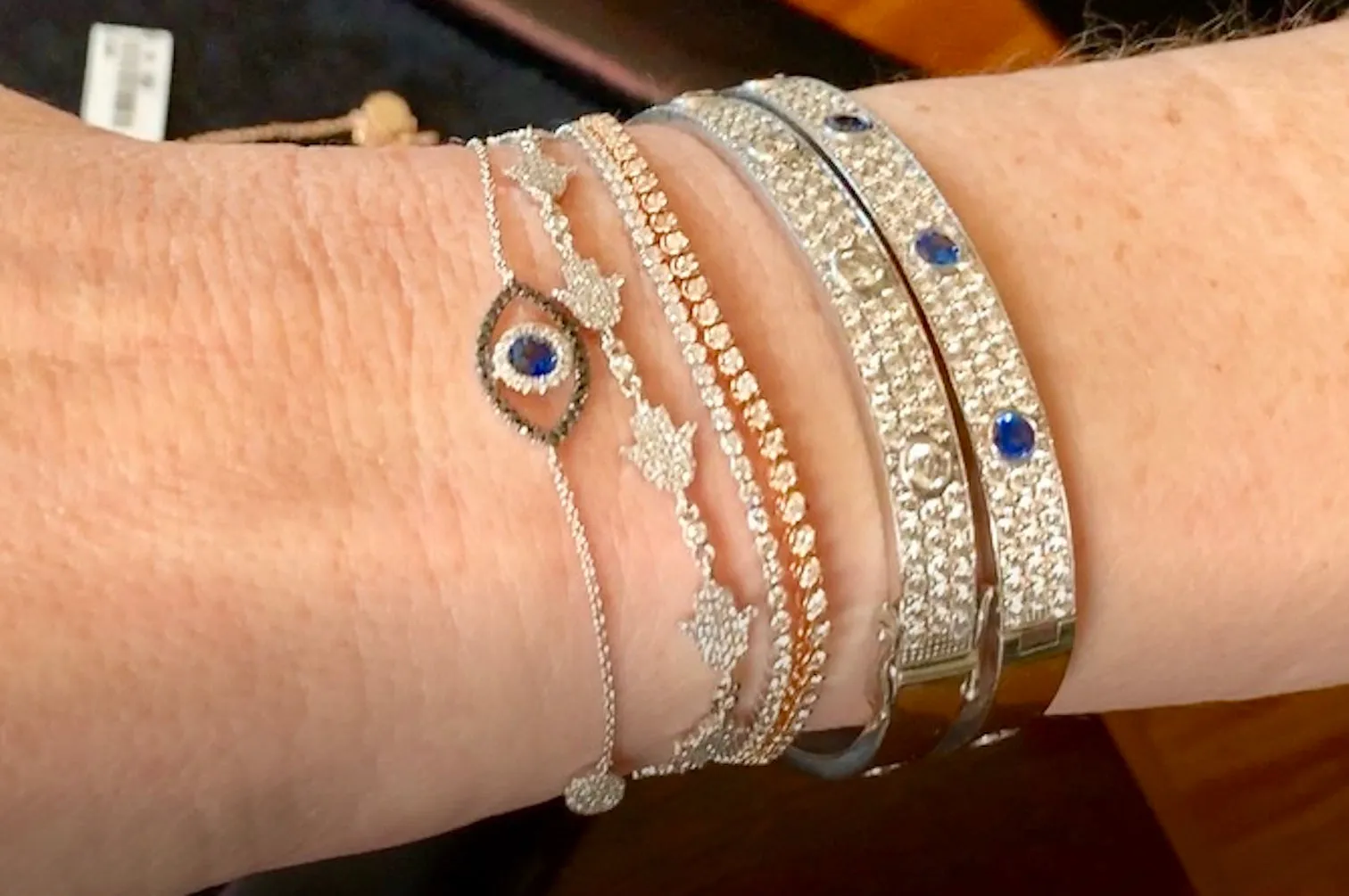 Tennis bracelet