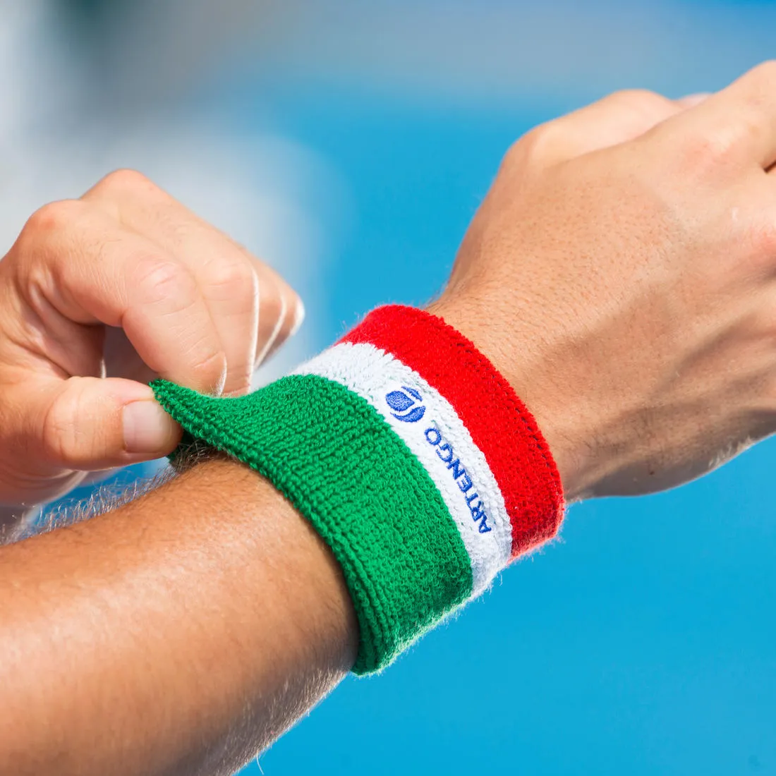 TP 100 Tennis Wristband