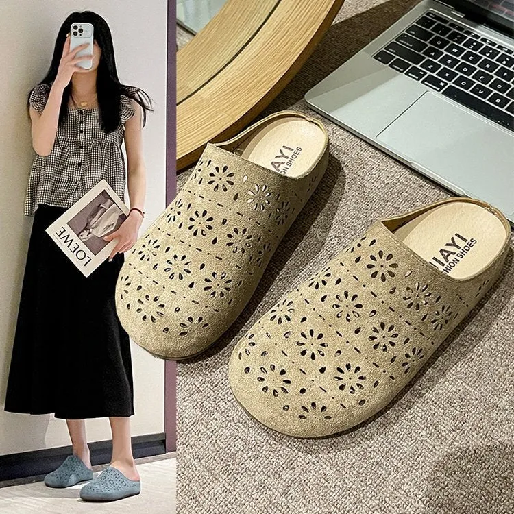 Women's clogs with floral perforations and comfortable sole W&W
