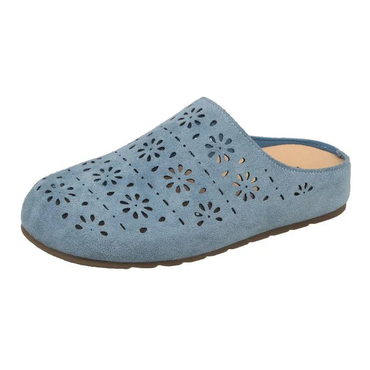 Women's clogs with floral perforations and comfortable sole W&W